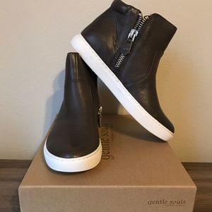 Kenneth Cole Shoes